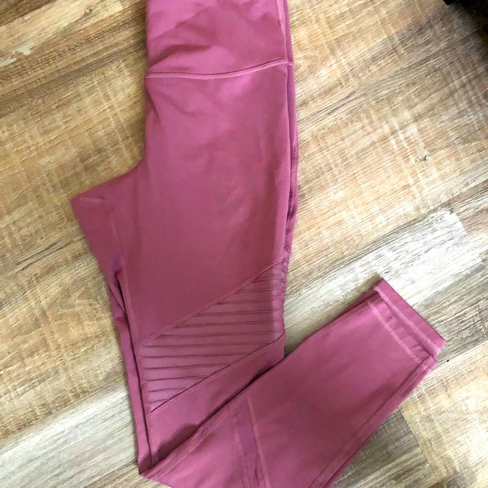 Old Navy workout leggings